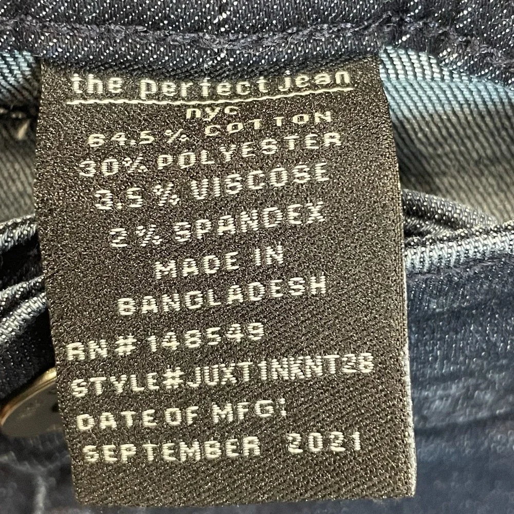 NWT NYC The Perfect Jean Mens 42x28 Jeans Slim Fit Blue Dark Wash Stretch NEW‎